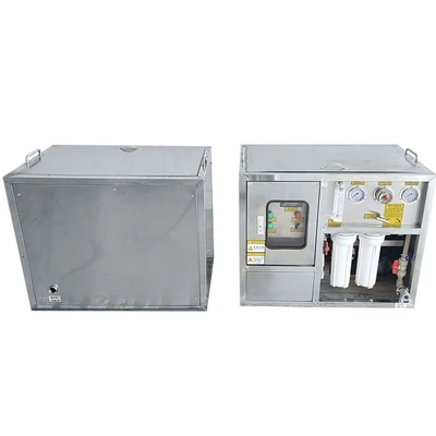 comprar Sistema de desalinización por ósmosis inversa de 60 pulgadas x 48 pulgadas x 72 pulgadas, voltaje 380V-440V para producción y rendimiento de agua online manufacture