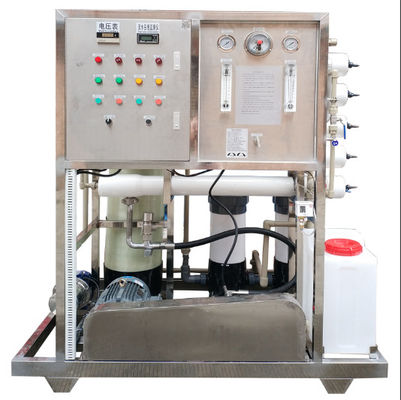 Máquina de desalinización de agua con ósmosis inversa