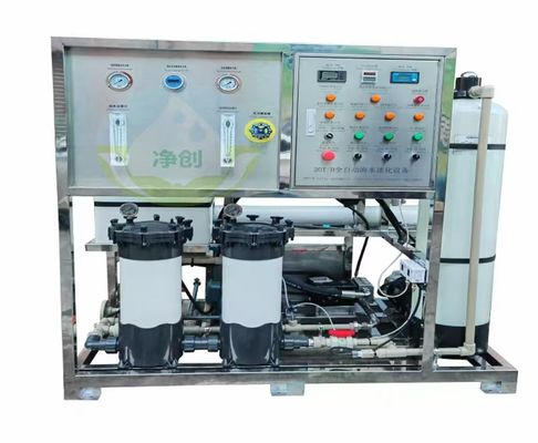 25 toneladas Equipo de desalinización de agua de mar totalmente automático e inteligente Exportación Desalinización de agua de mar Purificador de agua de mar Máquina de desalinización de agua de mar de dos etapas