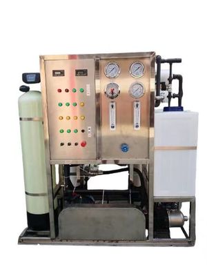 Harga bagus 25 Ton Skid Mounted Portable Outdoor Marine Water Generator Peralatan Desalinasi Industri on line