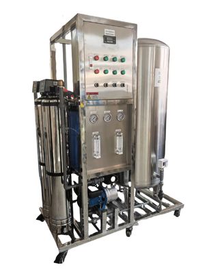 Sistema de filtración y suministro de agua pura de 500 litros, que produce 0,5 toneladas de agua por hora