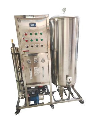 Equipado con tanque de agua Sistema de agua pura, producción de agua por hora 500l/h