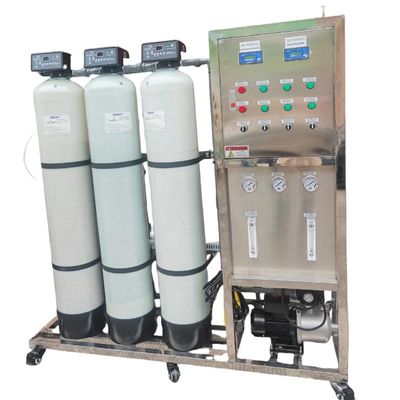 Sistema industrial de agua purificada por ósmosis inversa Producción de agua por hora 500 l/h