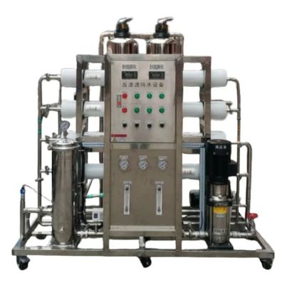 Sistema de tratamiento de aguas subterráneas salobres 1000L/H