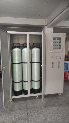 Sistema de control automático de equipos de agua ultrapura de punto de uso de agua pura de grado de investigación, caudal personalizable