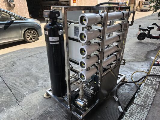 Harga bagus 440V Sistem Desalinasi Air Laut dengan Reverse Osmosis on line